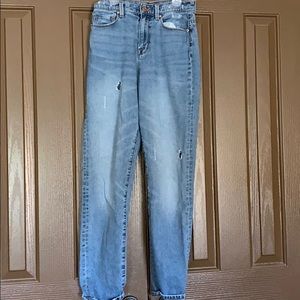BDG Mom Jeans size 27